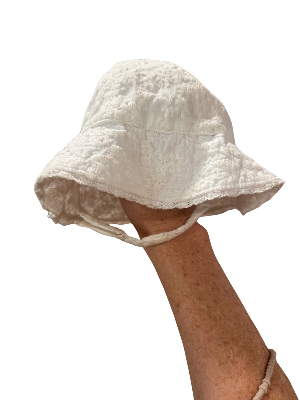Old Navy White Embroidered Cotton Baby Sun Hat with Chin Strap